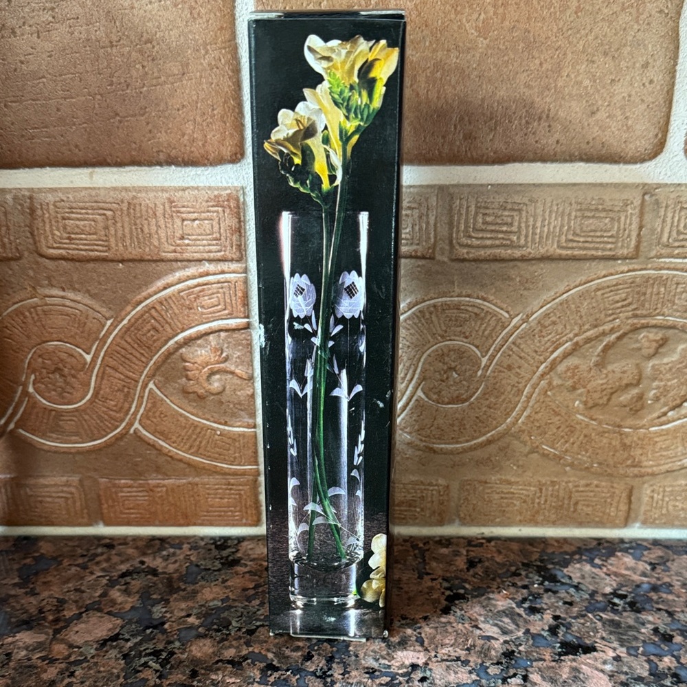 Vintage Stylesetter Handcut Glass Mouth Blown Crystal Rosecut Bud Flower Vase 8”